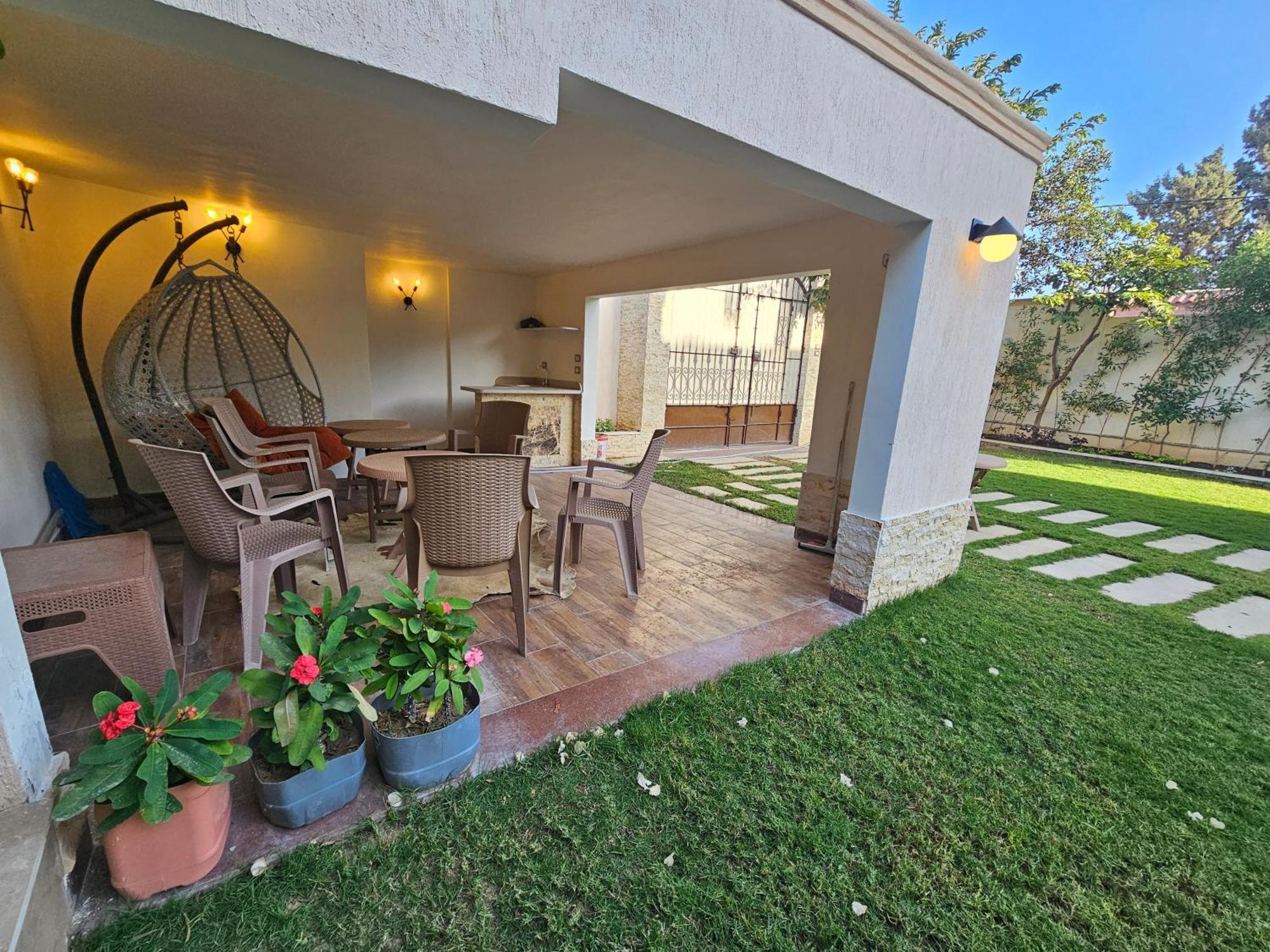 Vila Private Near Alex Airport -for Families Only *