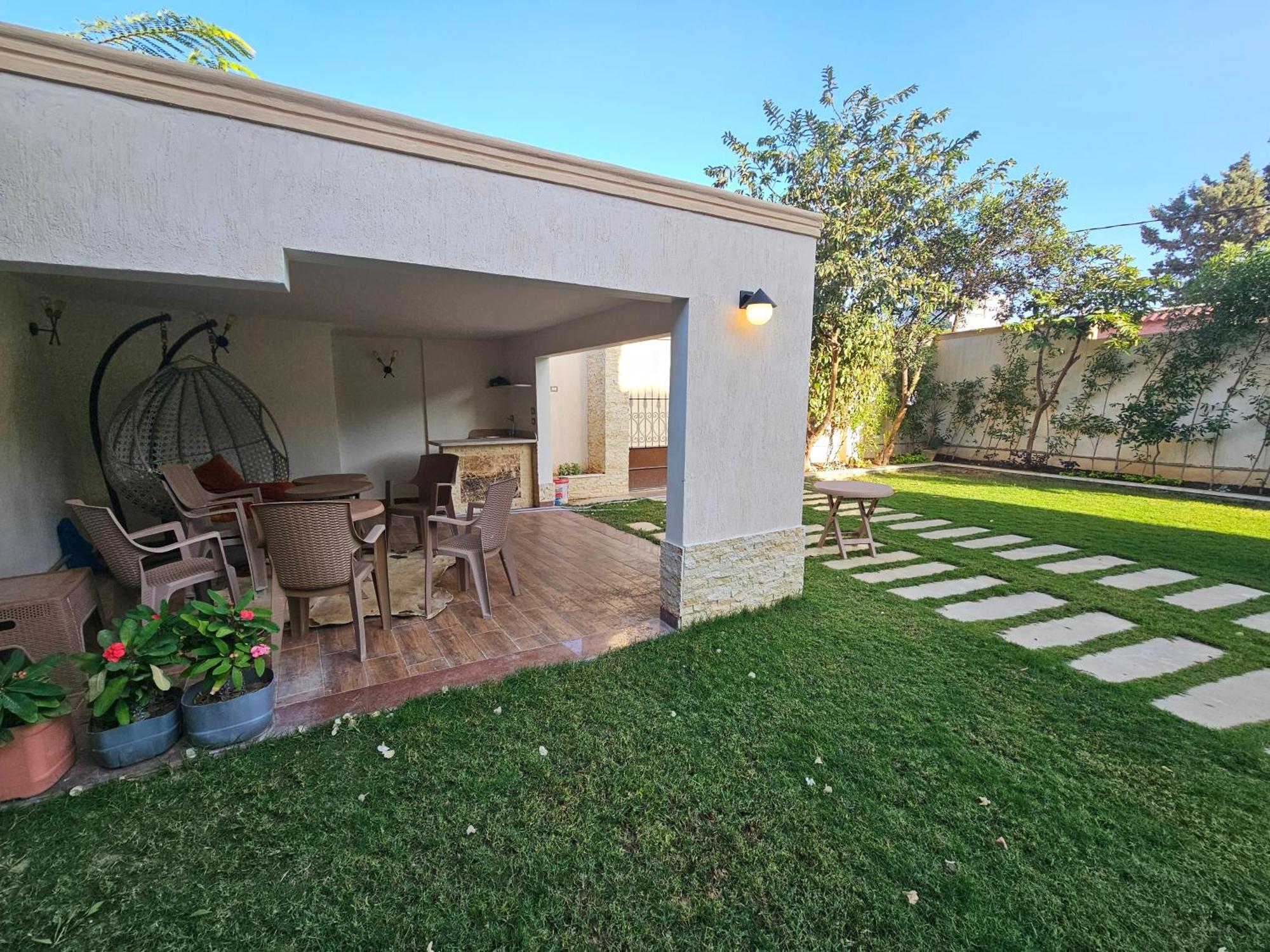 Vila Private Near Alex Airport -for Families Only Alexandrie