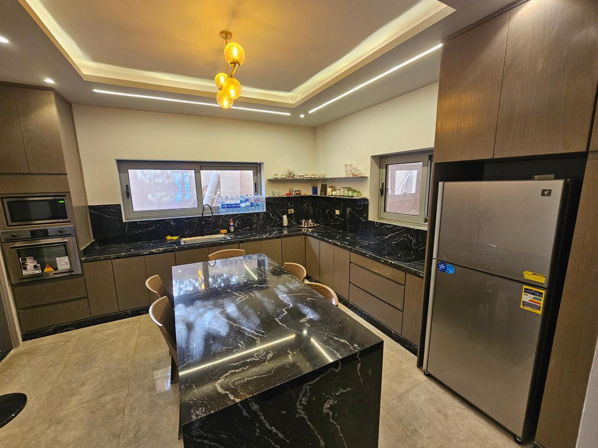 Private Near Alex Airport -for Families Only Vila Alexandrie